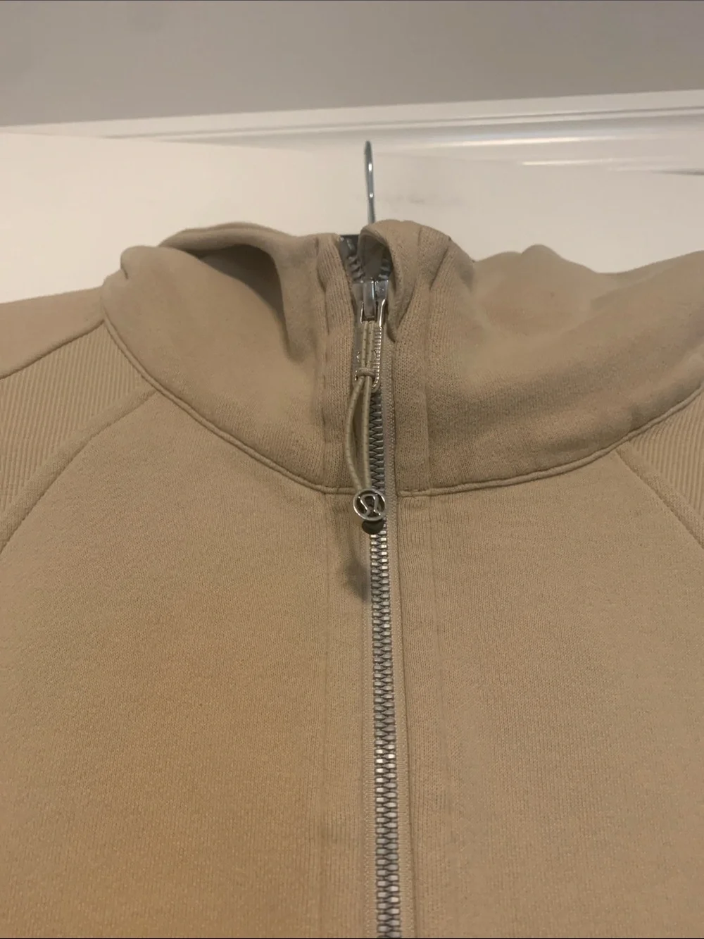 Lululemon Half Zip Scuba in Trench Sz XL/XXL Small pen mark on bk of sleeve, GUC